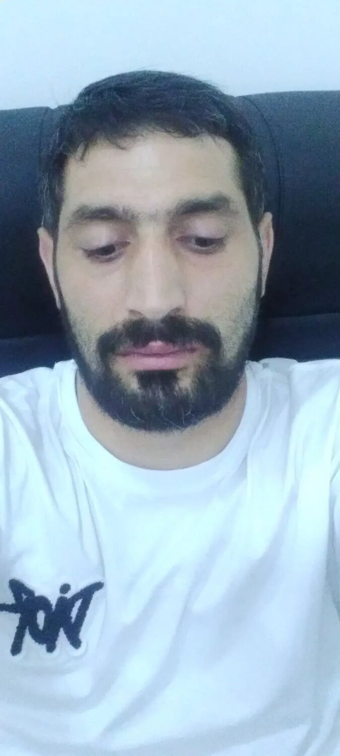  44692852  Garo, 36 ,    