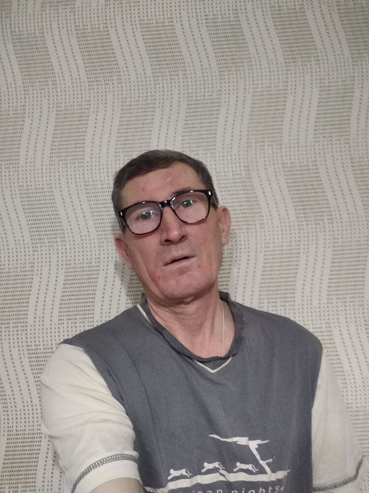 32315172  Valery, 57 ,    
