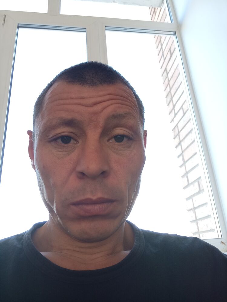  52872962  Viktor, 38 ,    