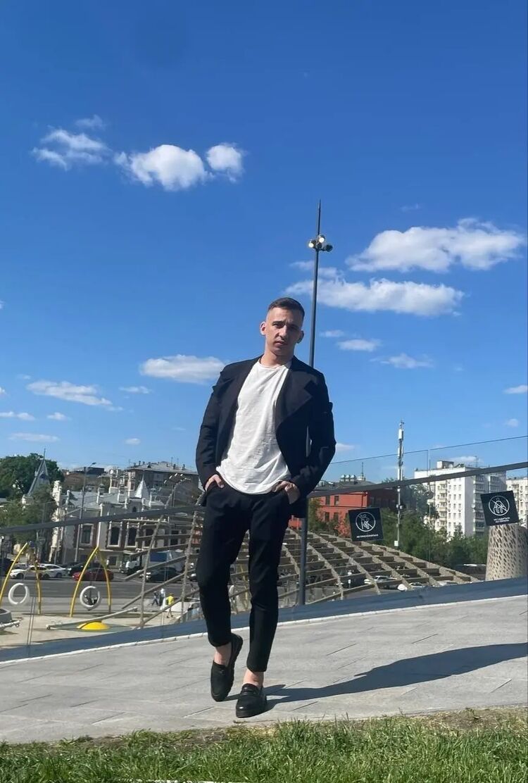  45357802  Vlad, 29 ,    