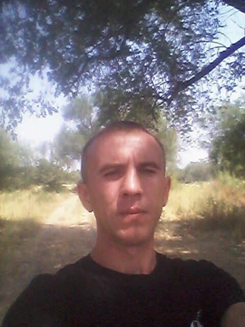  ,   Denis, 38 ,   ,   , c 