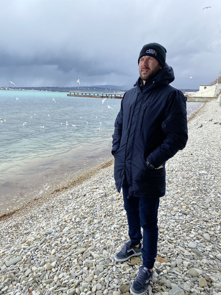  24220532   , 39 ,    --