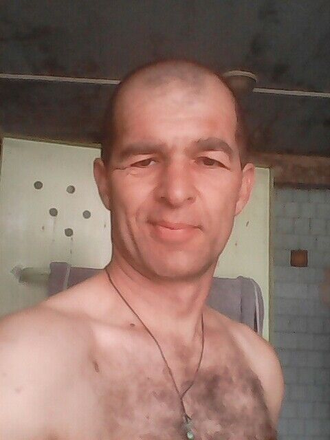  16923982  , 52 ,    