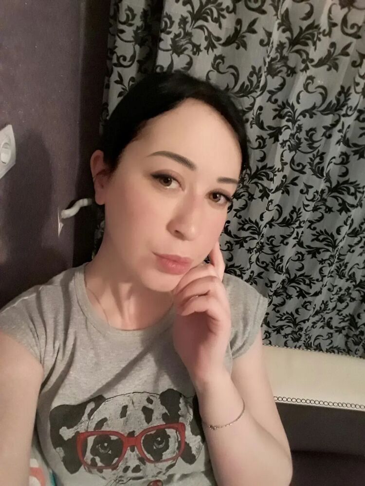  43590822  , 33 ,    