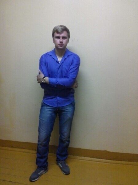  9823342  Artyom, 27 ,    