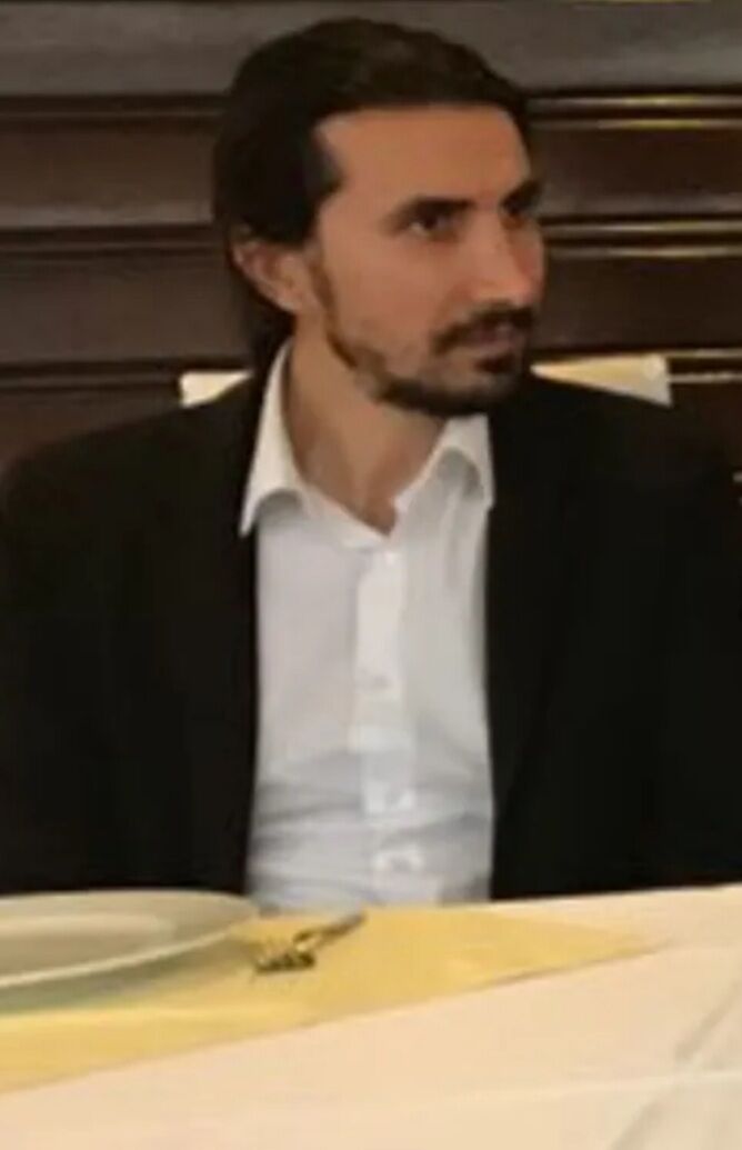  ,   Alan, 34 ,   ,   , c 