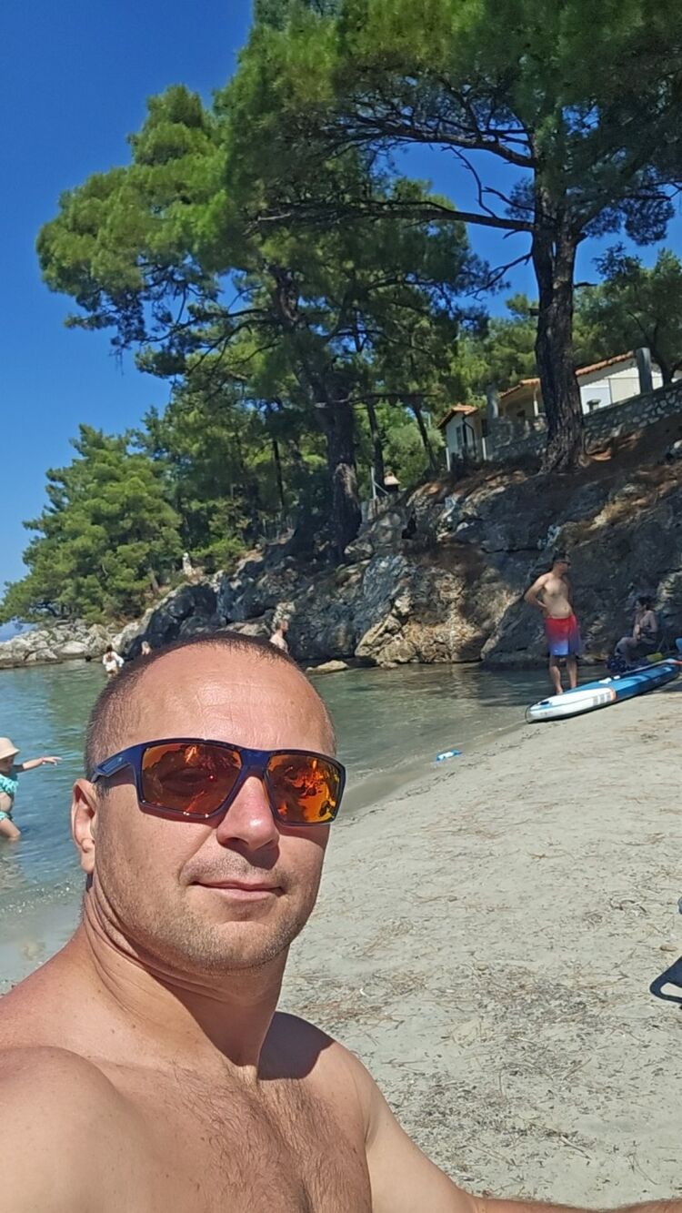 53197202  Nikolay, 40 ,    