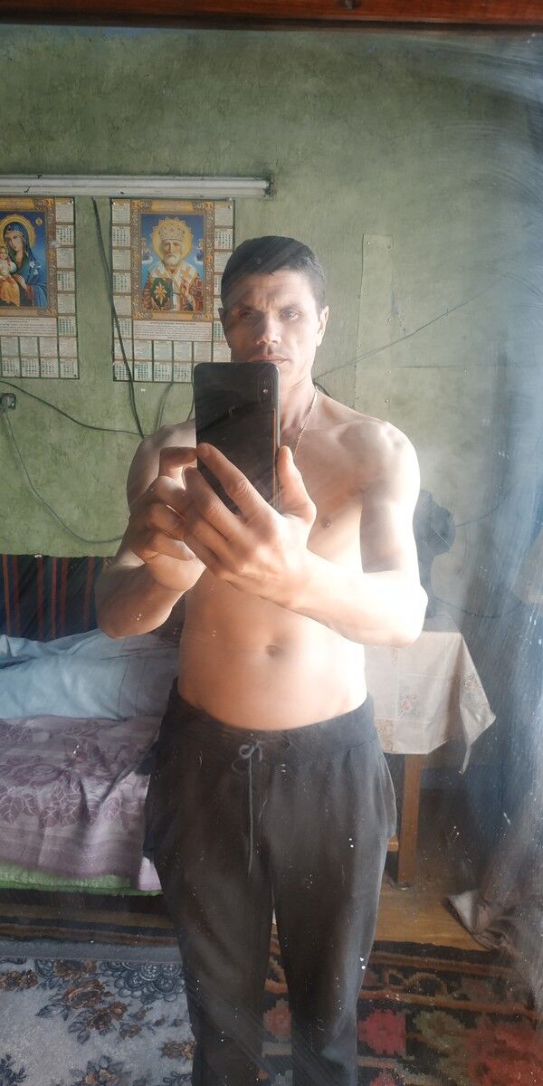  ,   Fiodor, 41 ,   ,   , c 