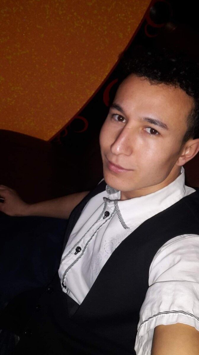  ,   Mot, 32 ,   ,   , c 