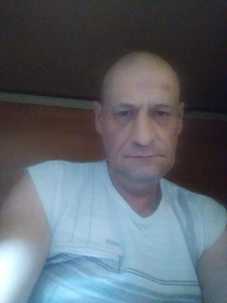  49868852  , 48 ,    