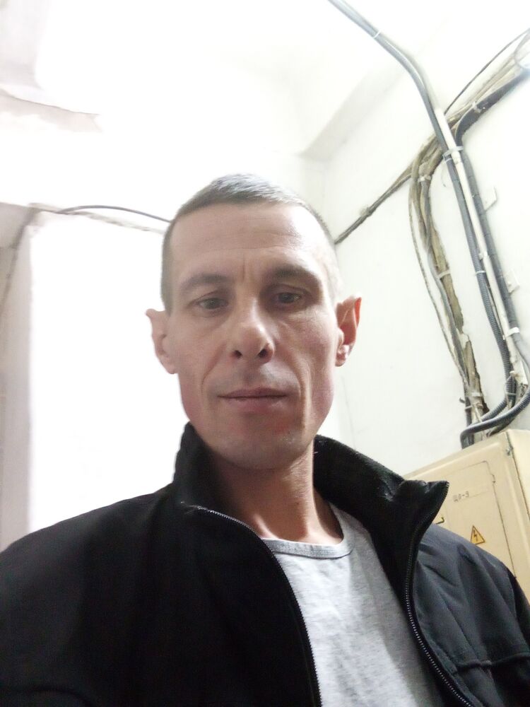  47476152  , 42 ,    