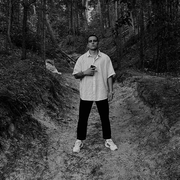 ���� 37997632 ����� ������, 23 ����, ���� ���������� � ������