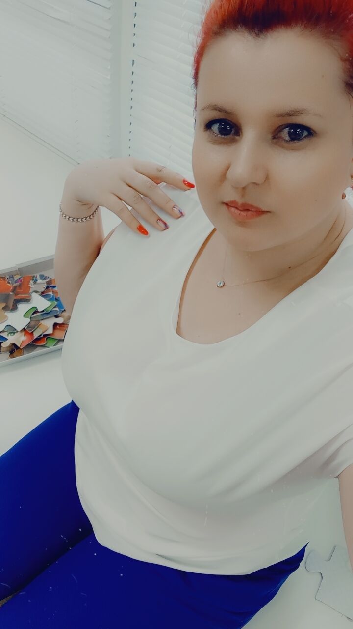  ,   Victoria, 34 ,   ,   