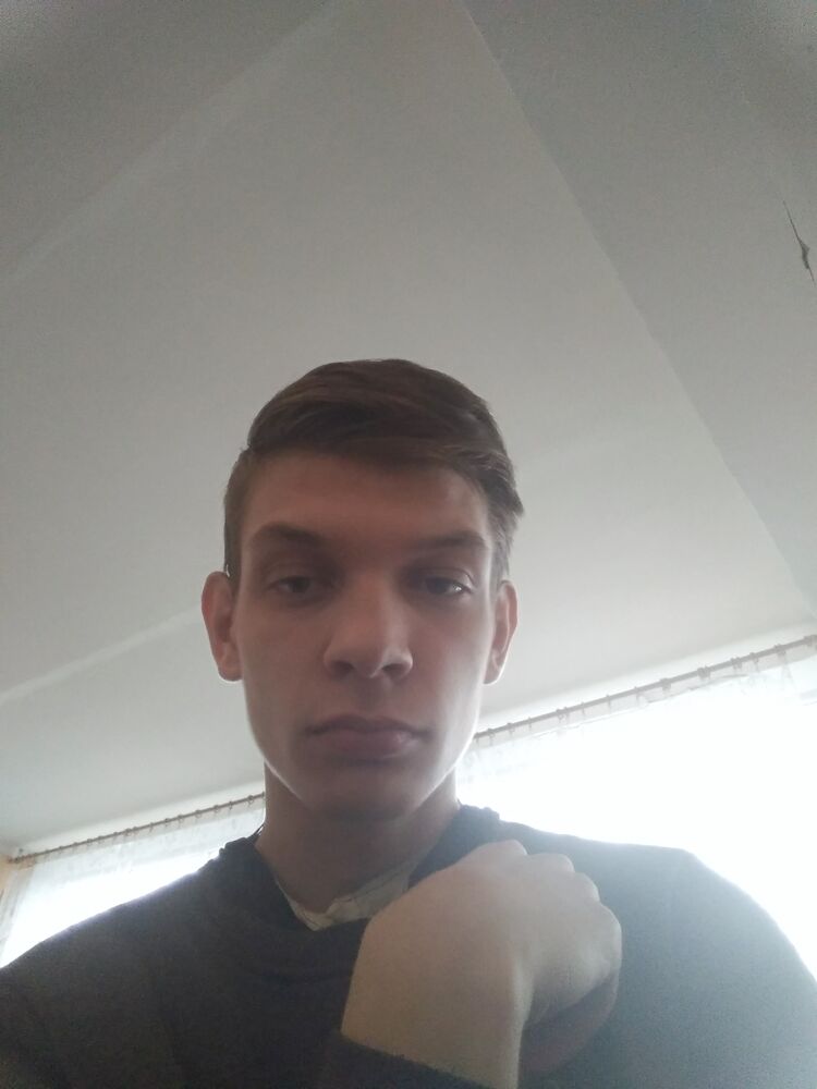  24640342  , 22 ,    