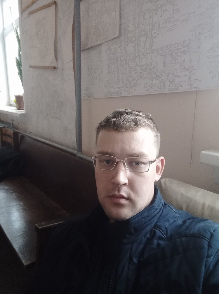  29476122  , 33 ,    