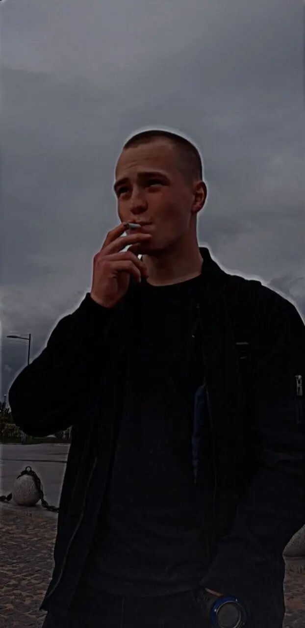  -,   Yarik, 22 ,   ,   
