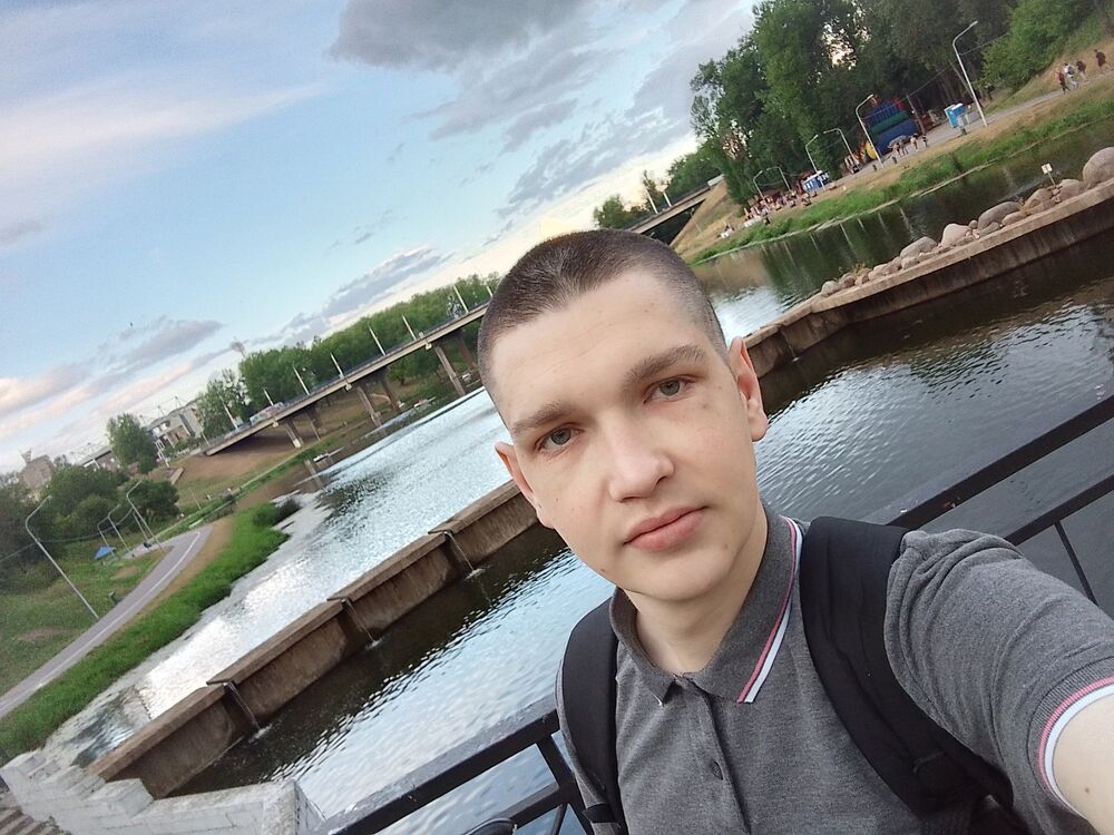 ���� 38102212 ������� Maxim, 27 ���, ���� ���������� � ��������