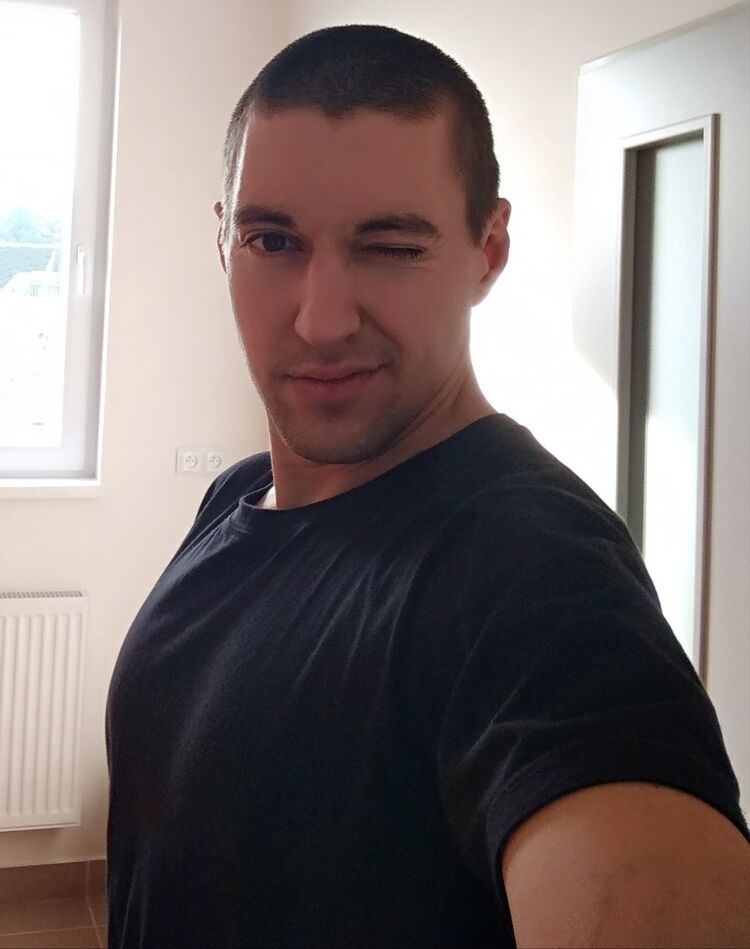  ,   Alexander, 39 ,   ,   , c 