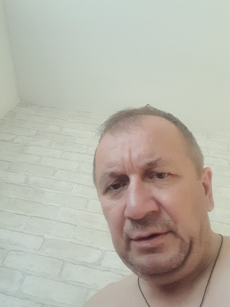  28008272  , 66 ,    