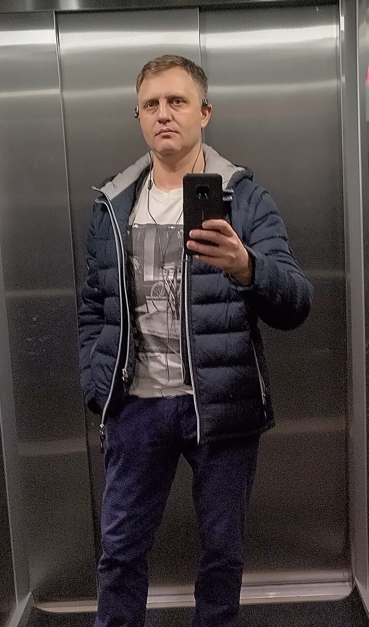  48869492  , 44 ,    