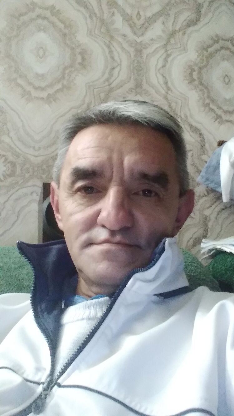  46900542  , 60 ,    