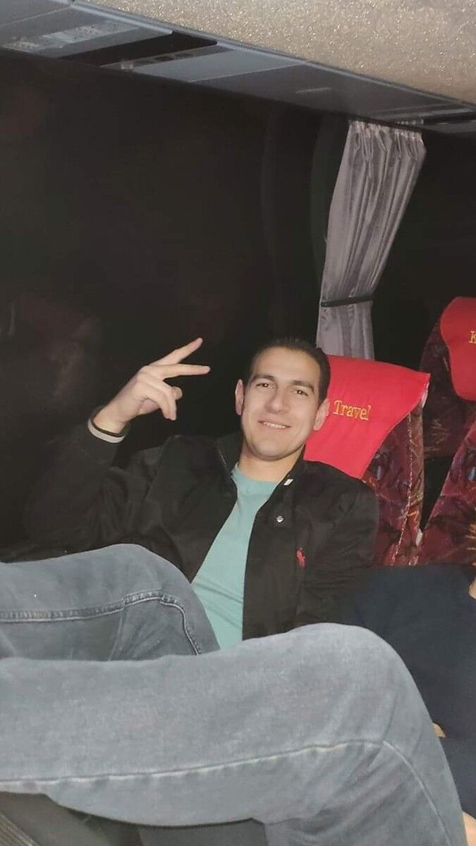 ,   Armen, 36 ,   ,   , c 