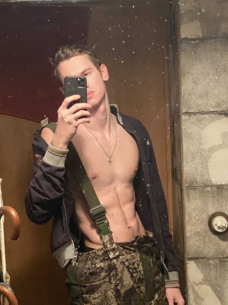  ,   Vlad, 23 ,   ,   
