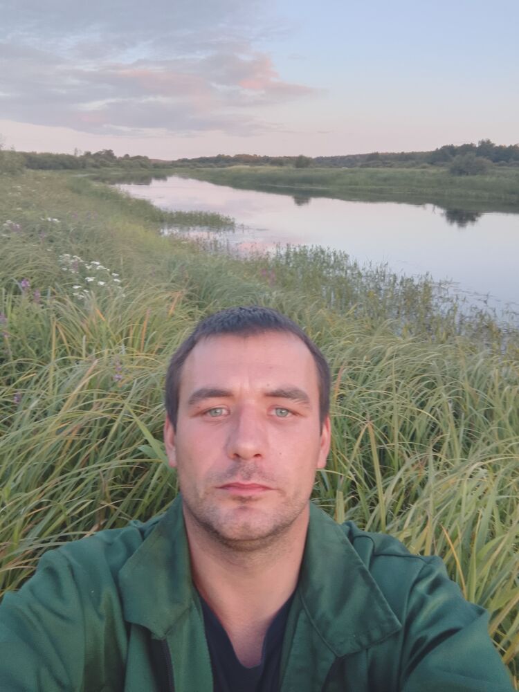  41809612  Leonid, 31 ,    