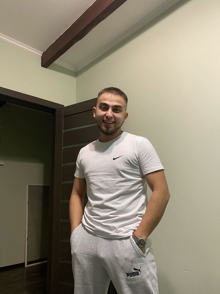  42970762  , 25 ,    