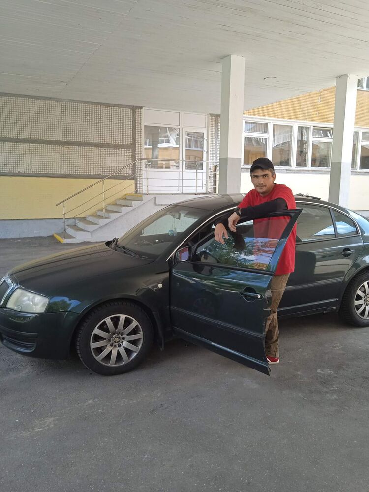  ,   Vladimir, 44 ,   ,   , c , 