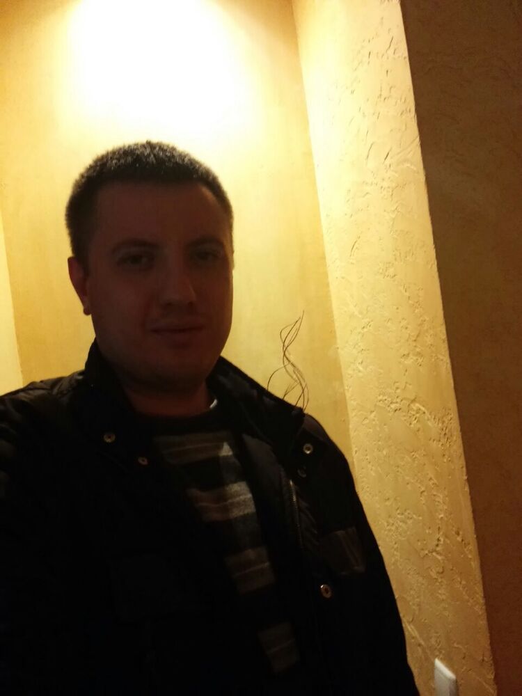  46674952  , 39 ,    