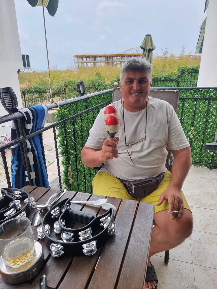  54036442  , 57 ,    Pomorie