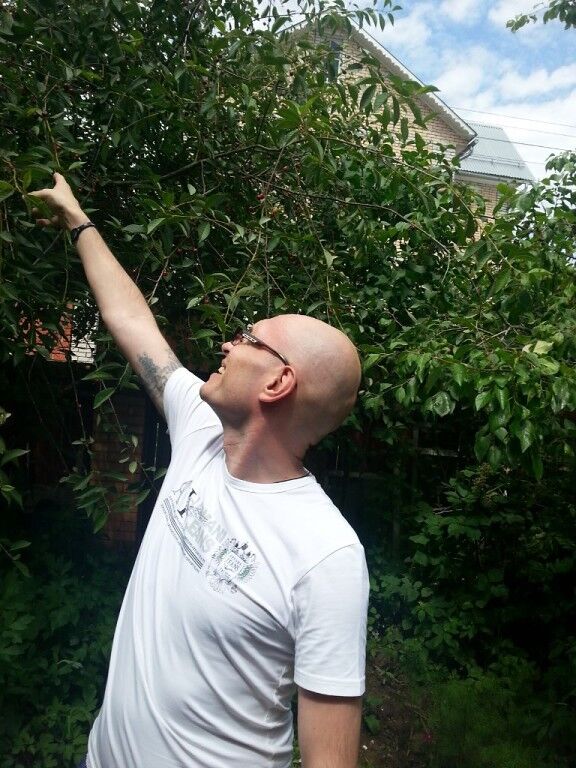  ,   Pavell, 46 ,   