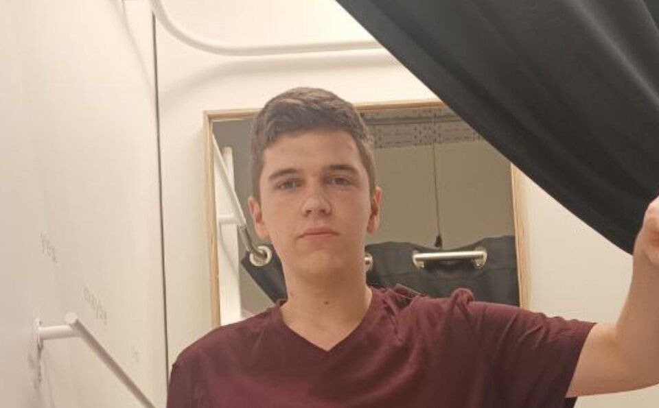  43475632  , 19 ,    