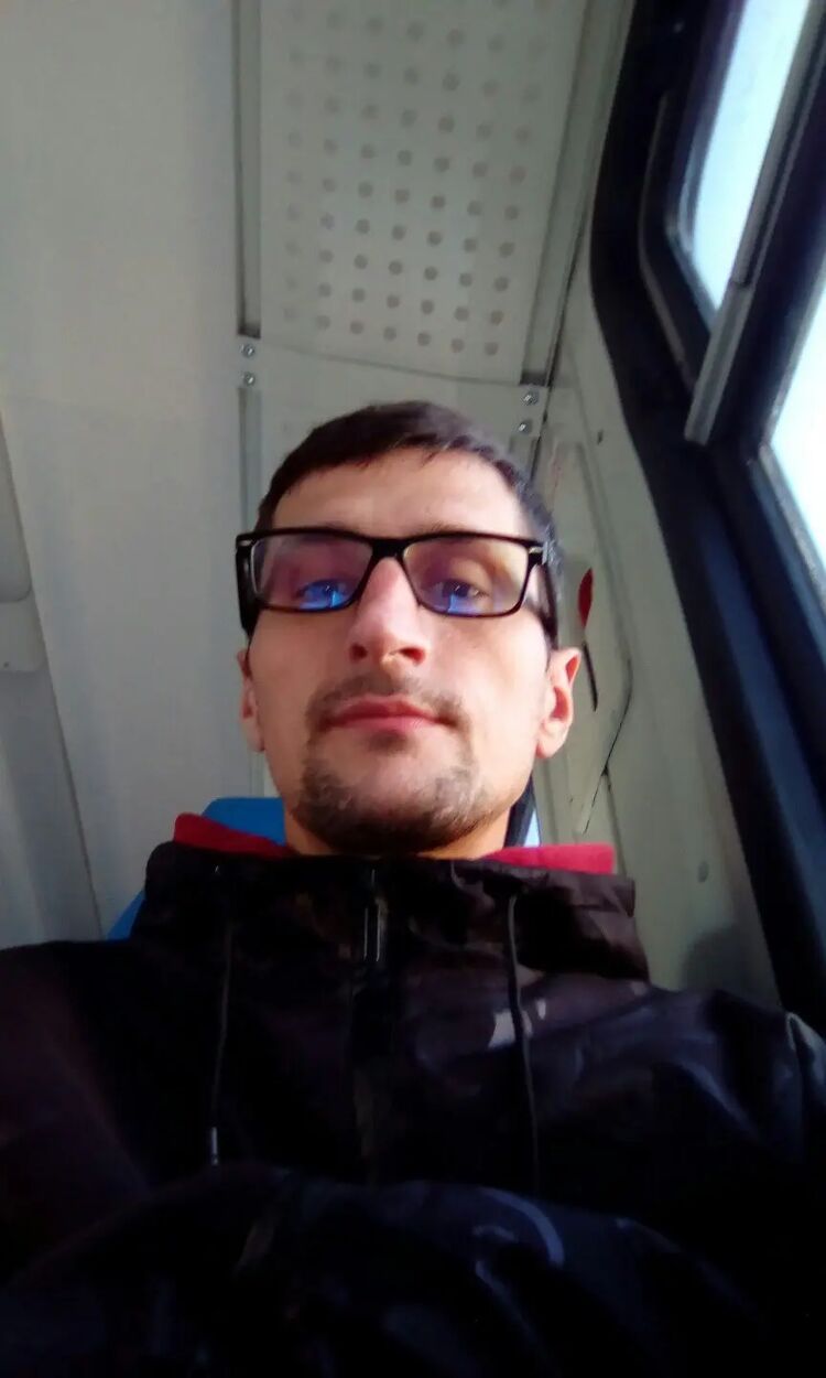  47024002  , 37 ,    