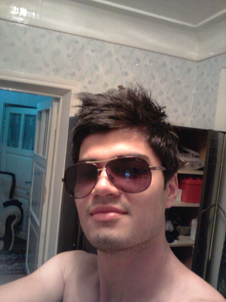  ,   Timur, 32 ,   ,   , c 