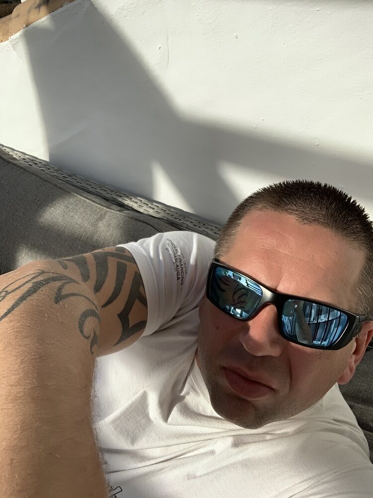 ���� 19466542 ������� Ernest, 45 ���, ���� ���������� � �����