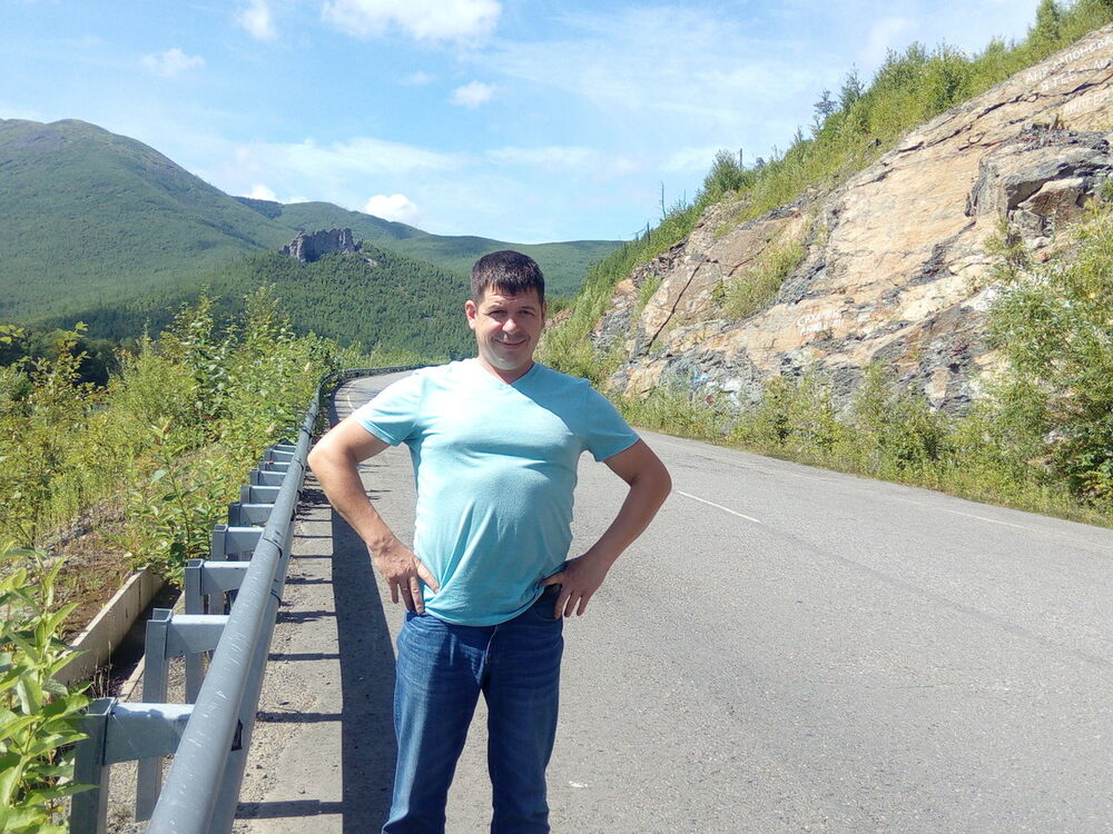  ,   Ilya, 48 ,  