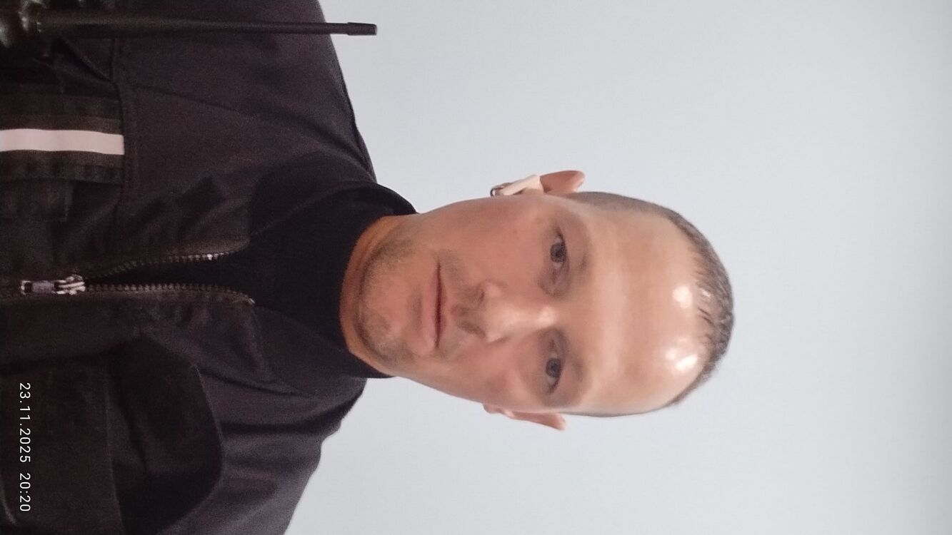  54571082  Alex, 35 ,    