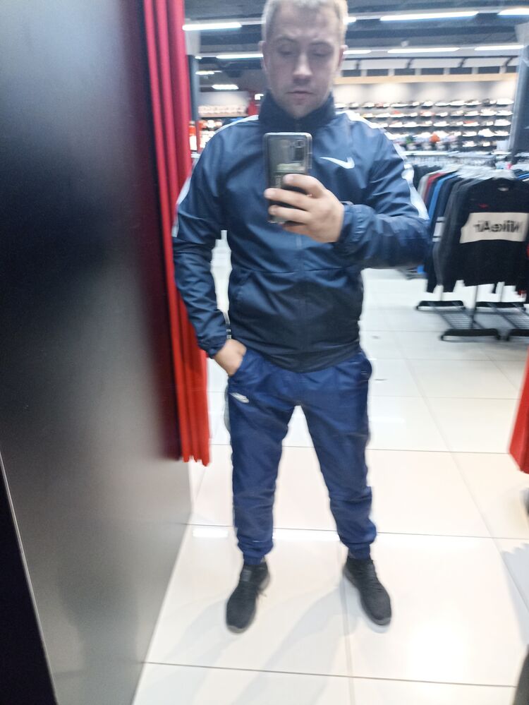  29563112  , 28 ,    