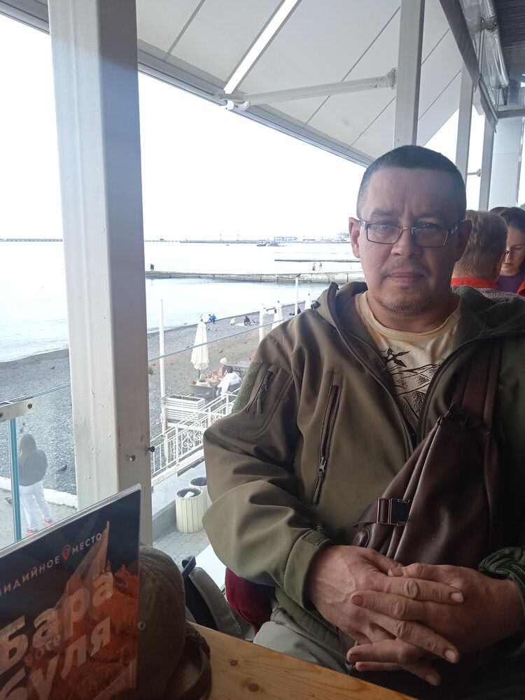  53310132  , 46 ,    --