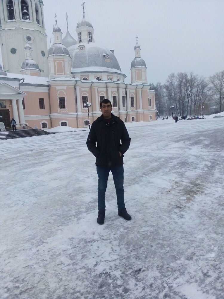  31826652  Ilhomjon, 40 ,    