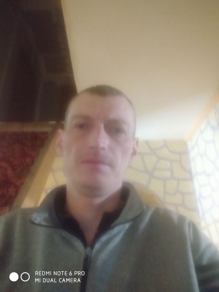  32670492  , 40 ,    