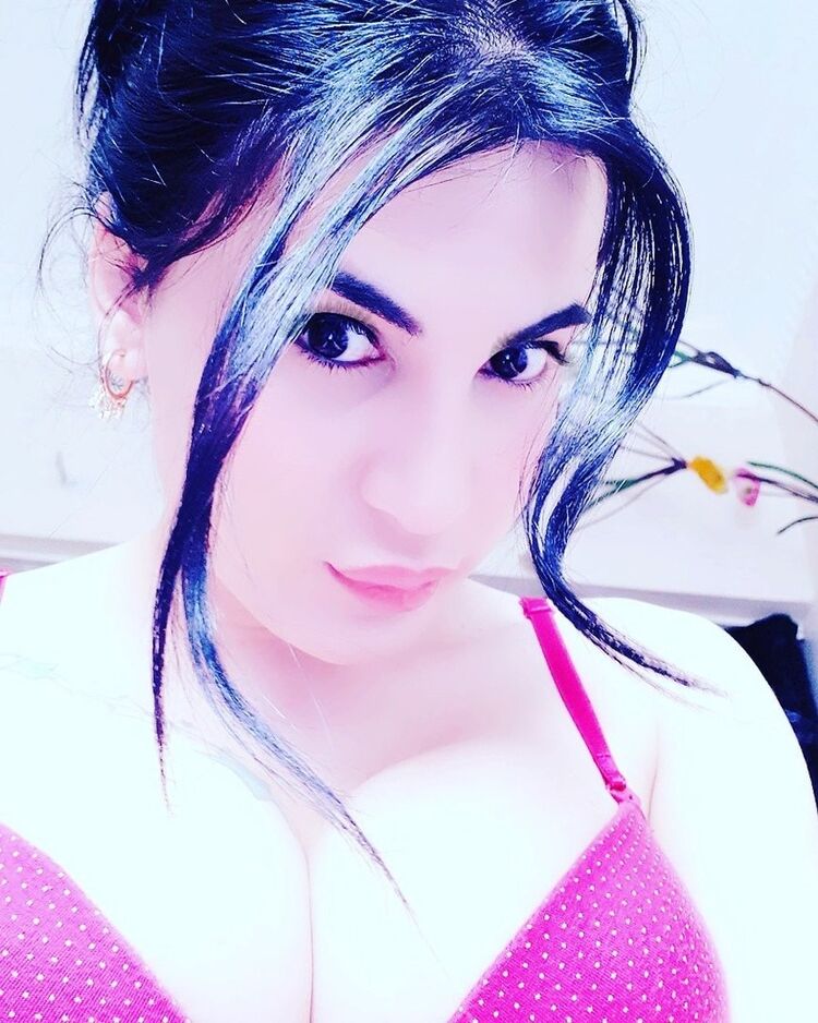  15813602  Demet kukla, 30 ,    