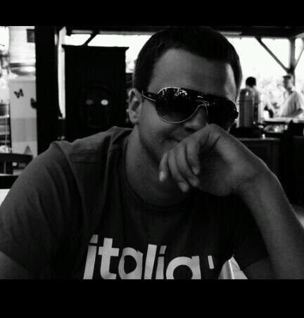  ,   Marchello, 42 ,   ,   