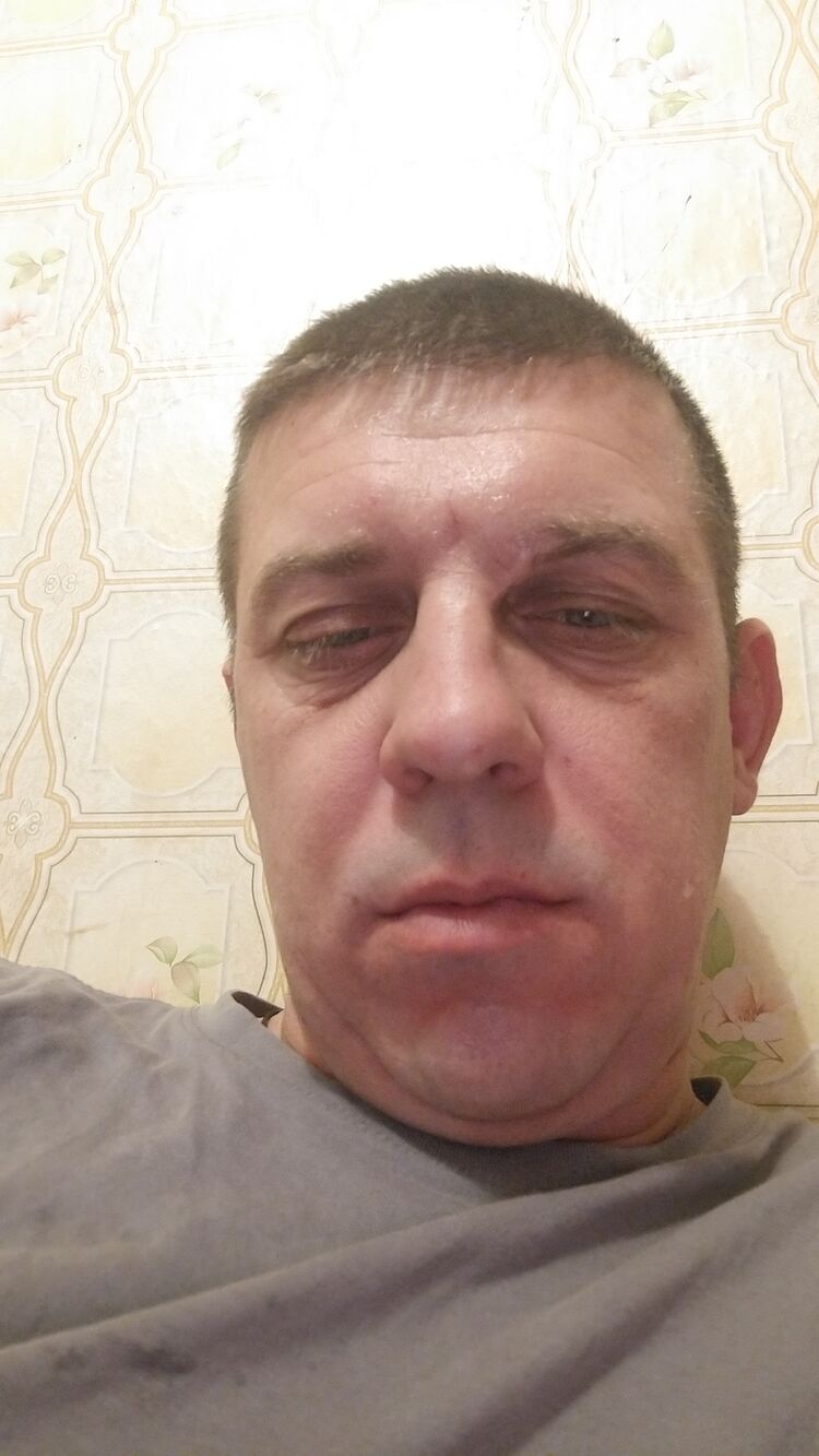  48933762  , 39 ,    