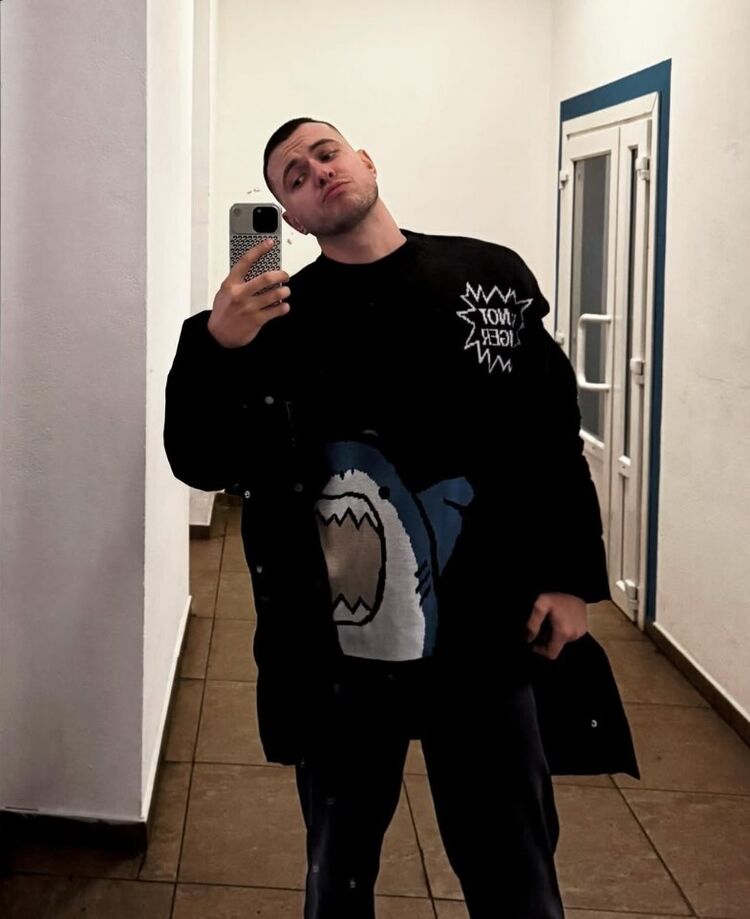 ���������� �����������, ���� ������� ������, 33 ����, ������������ ��� ������, ����� � ���������, c�������� ���������