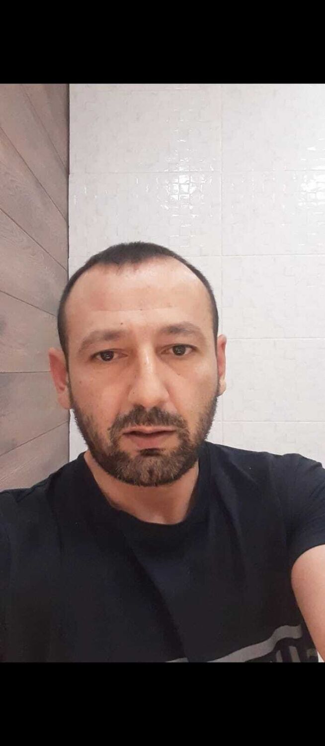  49776742  , 44 ,    -