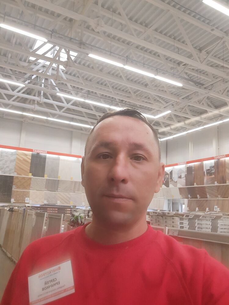  ,   Seryoga, 41 ,   c 