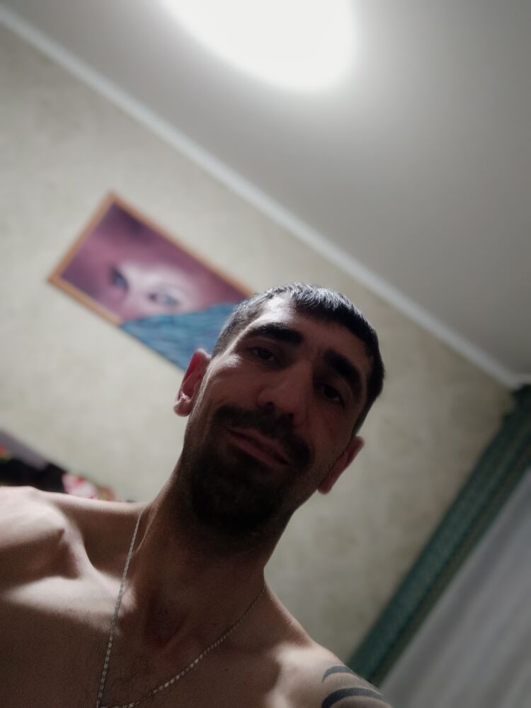 47895642  , 39 ,    